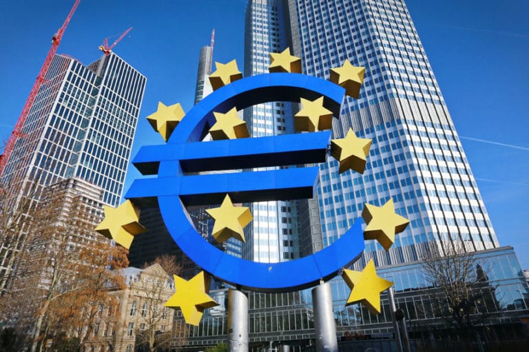 BCE euro zone euro eurozone ue europe eric lewin banque finance bourse marchés financiers trading